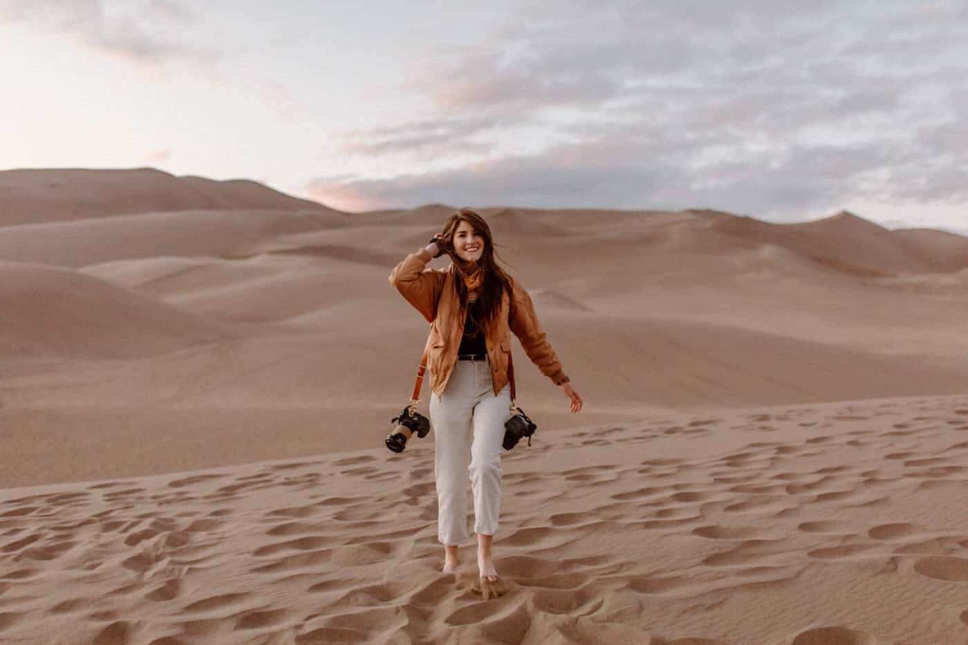 Colorado elopement photographer in the great sand dunes of Colorado