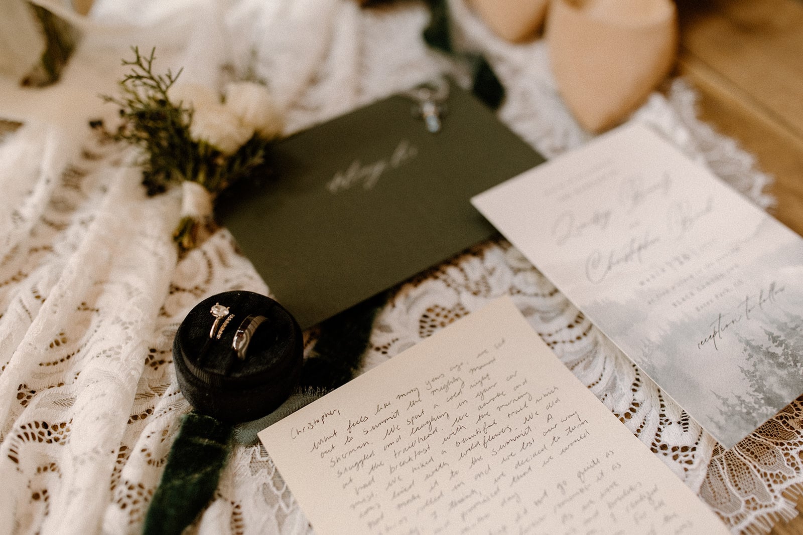 Your Wedding Details Checklist: What to Bring for Your Wedding Day