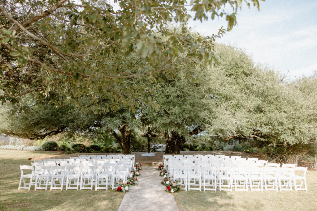 best wedding venue in austin - bella oaks